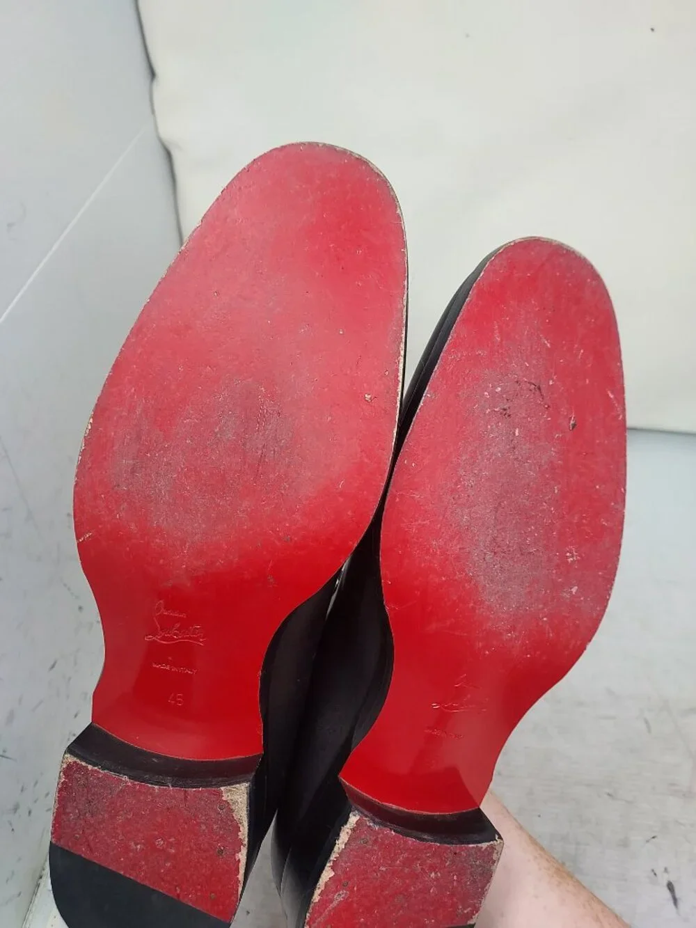 Christian Louboutin Black Chambeliss Leather Oxford Shoe